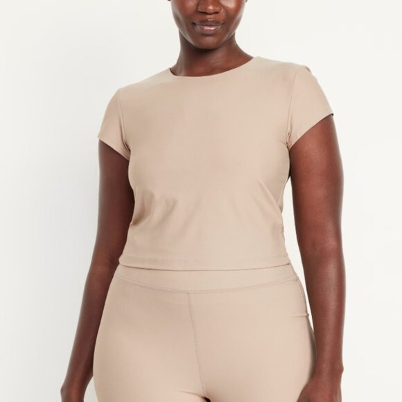 Old Navy PowerSoft Support Crop Top - Picture 3 of 13